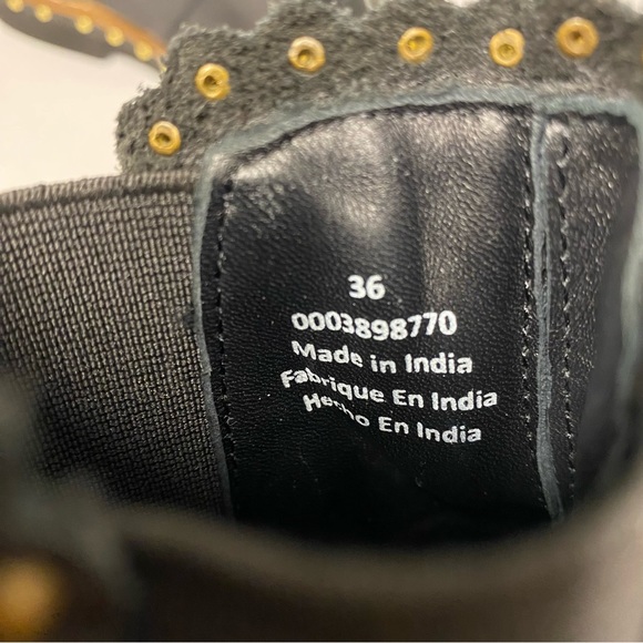 Free People Atlas Puffer Chelsea Black Booties Size 6 - Picture 4 of 13